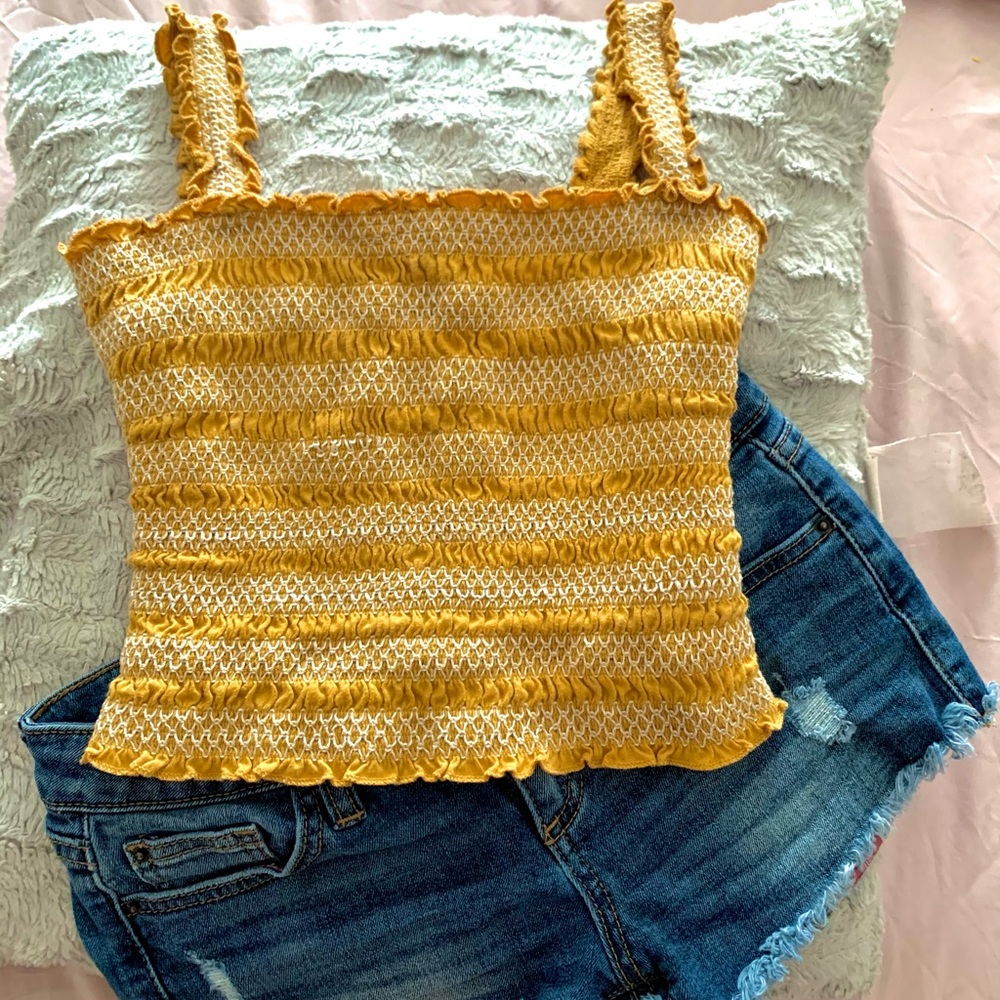 AEROPOSTALE S MUSTARD COLOR SHIRT